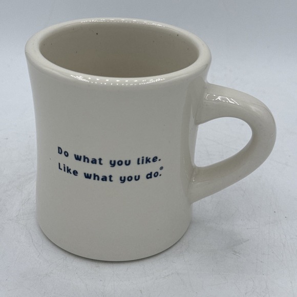 Life‎ is Good Jake Christmas Tree on Sled Mug Coffee Tea Cup Ceramic - Picture 2 of 4